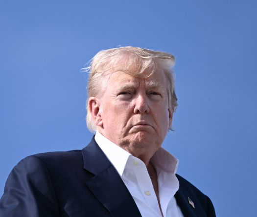 Trump Warns Russia of US Sanctions If Ukraine War Isn't Ended Within 10 days