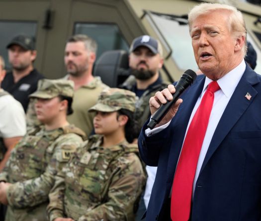 Trump Clashes With Democrats as He Expands National Guard Plans