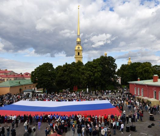 Moscow Warns Poland Over “Destructive” Belarus Border Closure