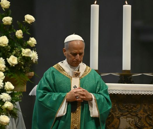 Pope Urges Leaders Not to Leave Poor Behind