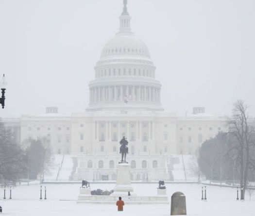 États-Unis: la tempête hivernale qui fige le pays
