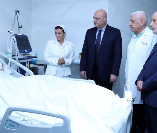 Aoun Offers Condolences to Wadi Zebqine Blast Victims, Checks on Wounded Soldiers