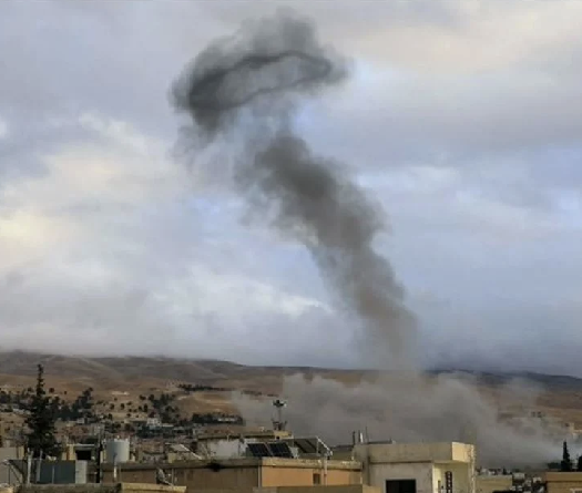 Israeli Airstrikes Target Hezbollah Positions Near Syrian Border