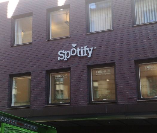 Spotify Leads Industry Effort to Label AI Involvement in Music Creation