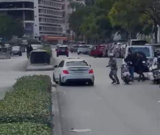 Driver Deliberately Hits ISF Officer in Downtown Beirut